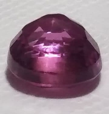 （新品）ピンクトパーズオーバル ルース 18ct （証明書付）