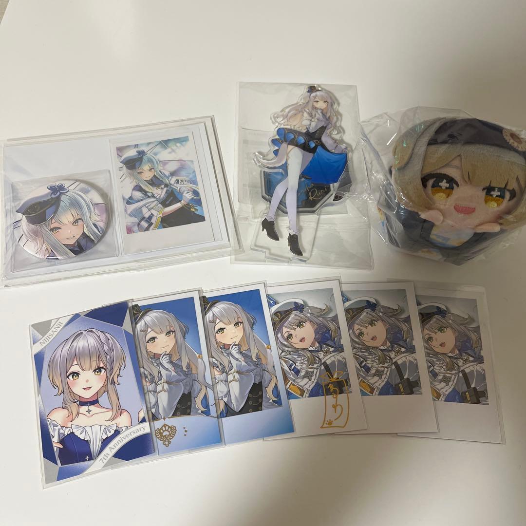 にじさんじ 栞葉るり 誕生日2024 缶バッジ&チェキ風カード - メルカリ
