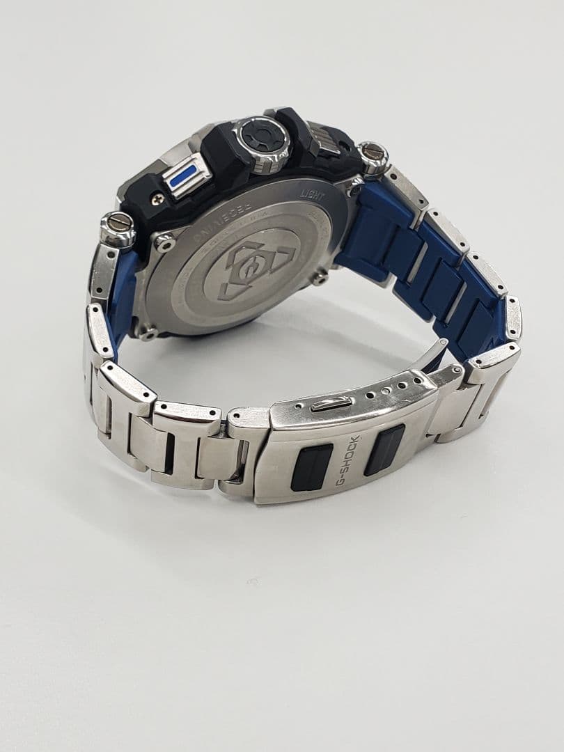 G-SHOCK MTG Gー1000　GPS電波ソーラー