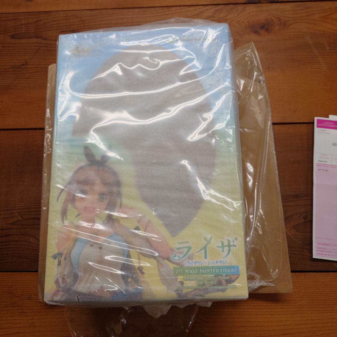 Wonderful Works ライザリン・シュタウト 1/7スケールフィギュア