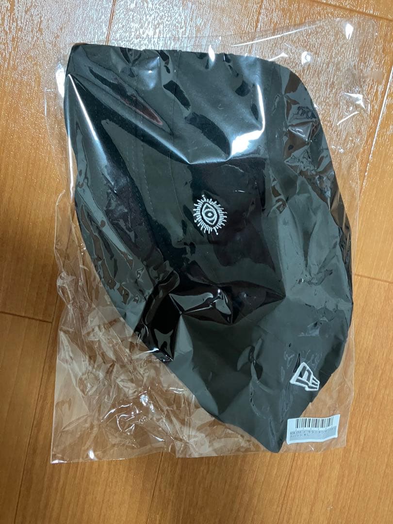 NEW ERA × キタニタツヤ バケットハット