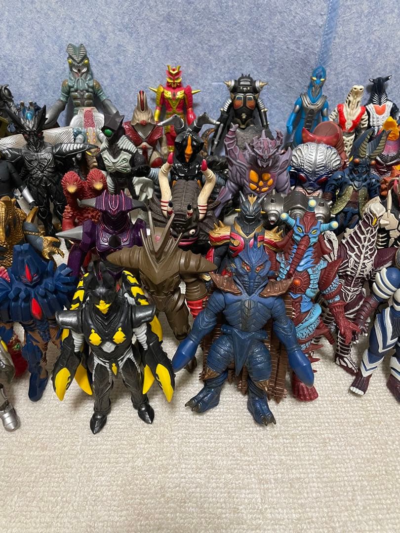 ウルトラ怪獣＆ウルトラマン フィギュアセット☆15体まとめ売り】 [15