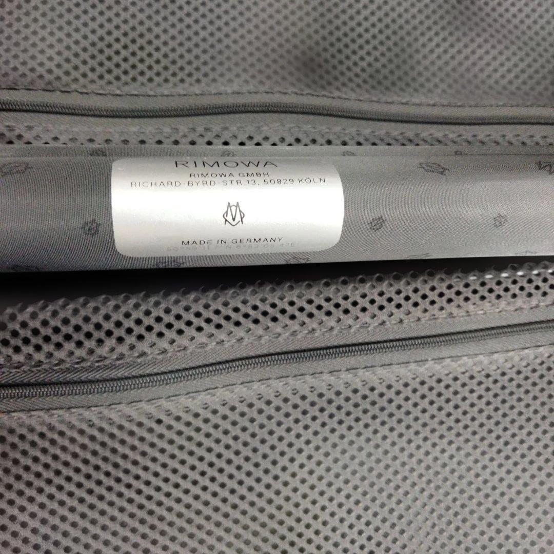 オリジナル キャビン アルミニウム製スーツケース | チタニウム