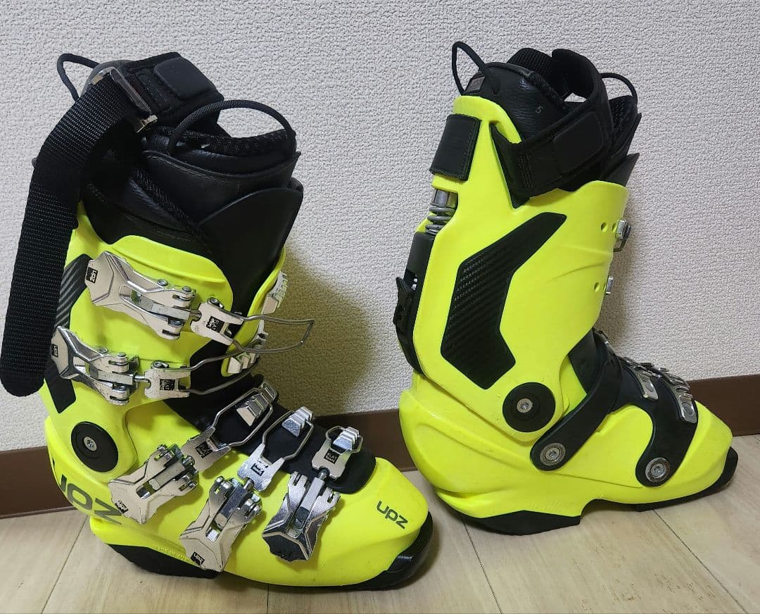 UPZ　RC11　アルペンスノーボードブーツ 25㎝