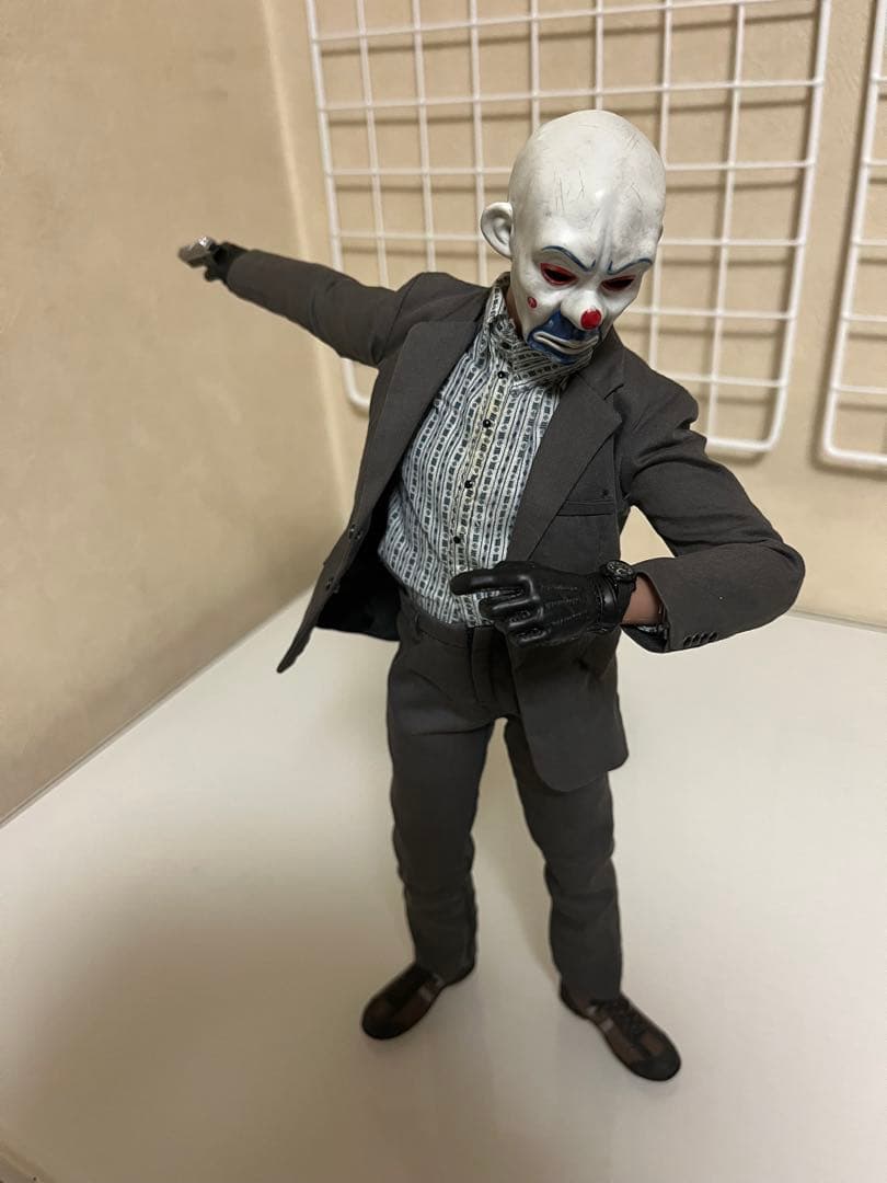 ホットトイズ　ダークナイト　ジョーカー　銀行強盗　2.0 バットマン　joker