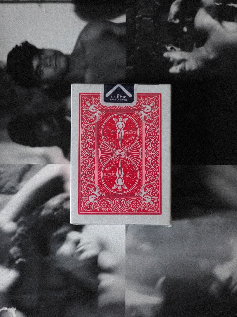 KAWS Bicycle OriginalFake トランプ レッド (赤) KAWS Bicycle