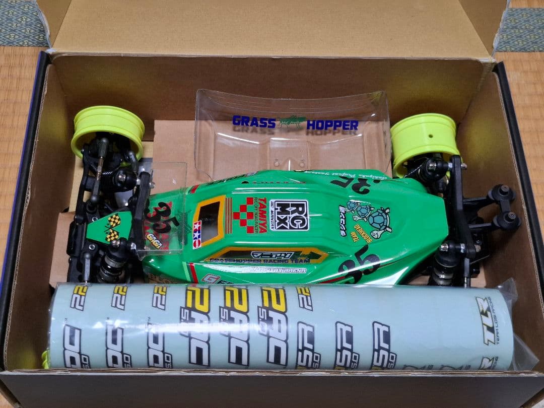 M*a様 TLR 22DC 5.0 ROLLER　未走行