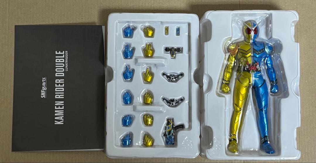 S.H.Figuarts 仮面ライダーダブル　ルナトリガー