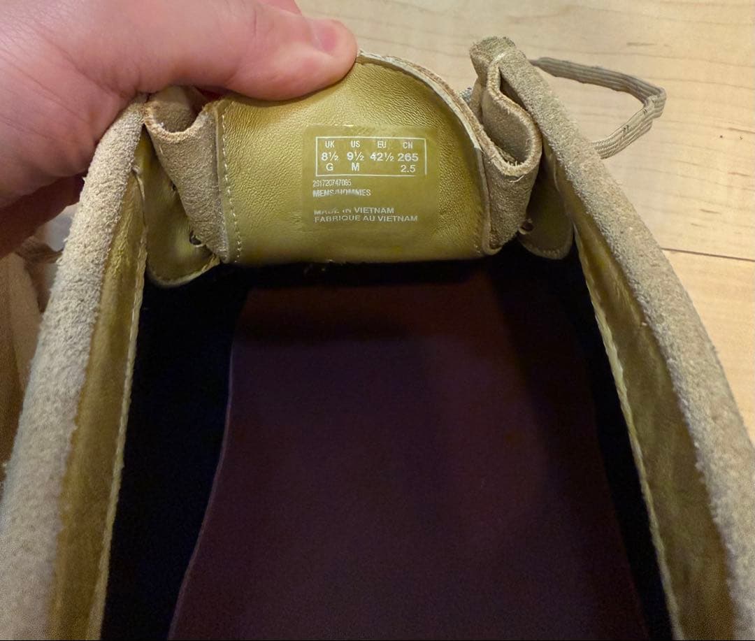 靴 LuckyyCLARKS WALLABEE GTX UK8.5