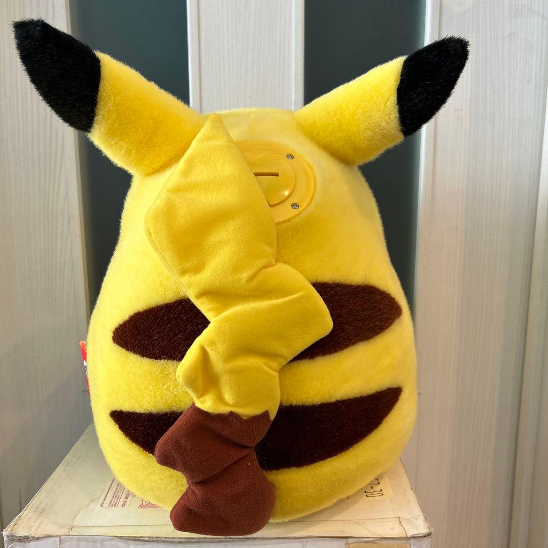 新品未開封希少ピカチュウ 等身大ぬいぐるみおしゃべり貯金箱