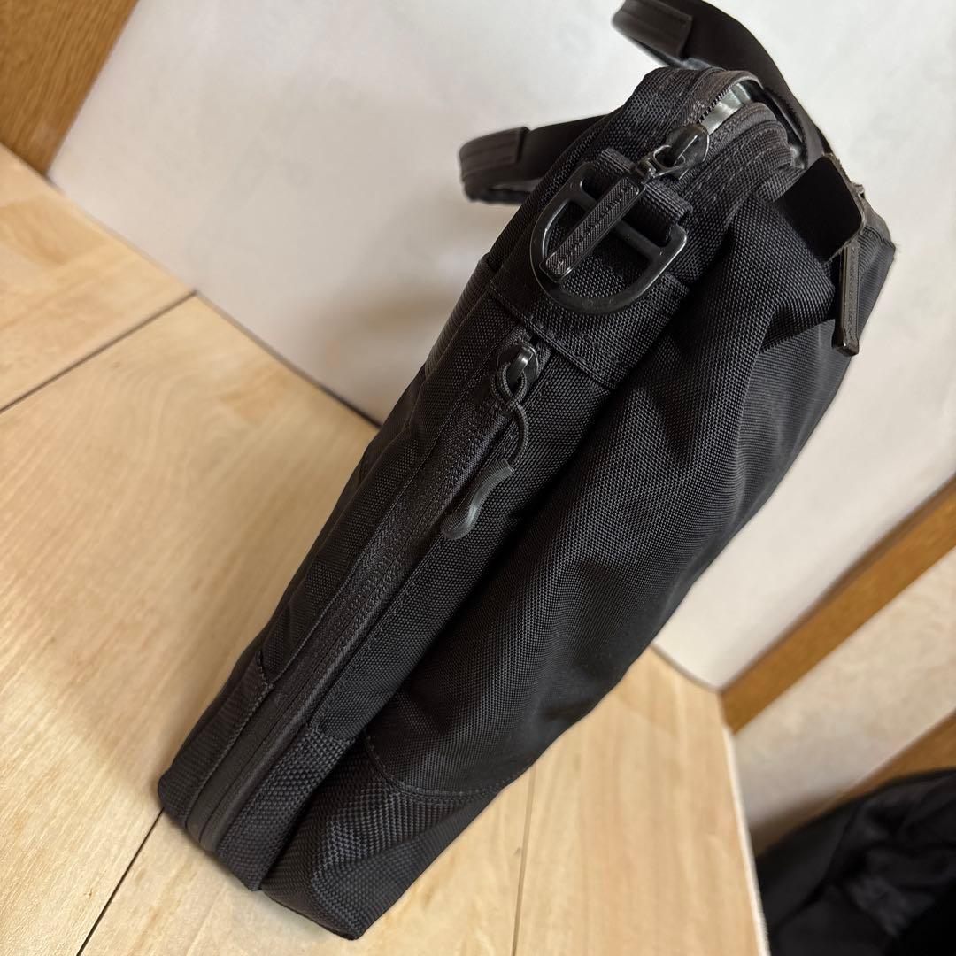 マンハッタンパッセージ 5311 超軽量 A4対応 ビジネスバッグ