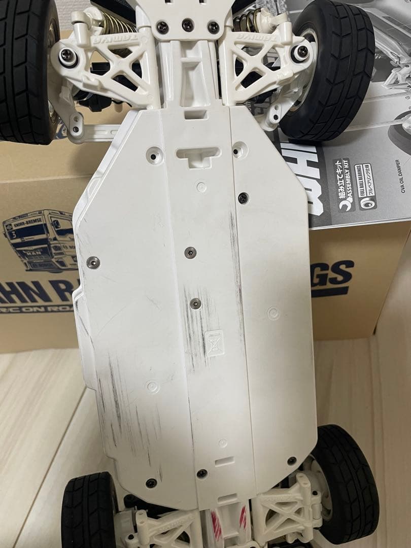 タミヤ ラジコン　TT-02 ホワイトシャーシ　MANトラックボディメカ付き