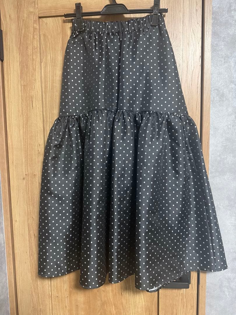 ELLIE ドットスカート