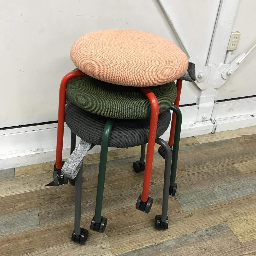 【2022年製・3脚セット】スタッキングチェア オカムラ スプリント スツール