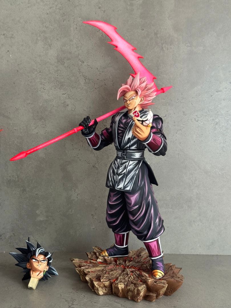 ドラゴンボール ブラック悟空フィギュア 頭2種、台座付き