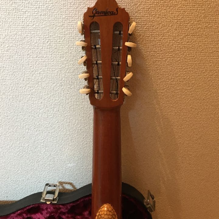 ヴィンテージ　ガンボア製(レネ・ガンボア作)アルマジロ　キルキンチョ　チャランゴ