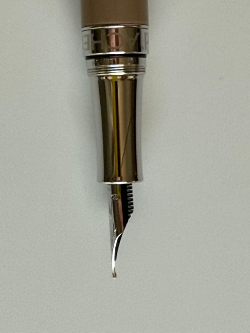 カランダッシュ 万年筆 レマン バイカラー