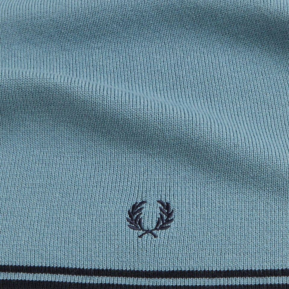 FRED PERRY フレッドペリー マフラー ライトブルー - メルカリ