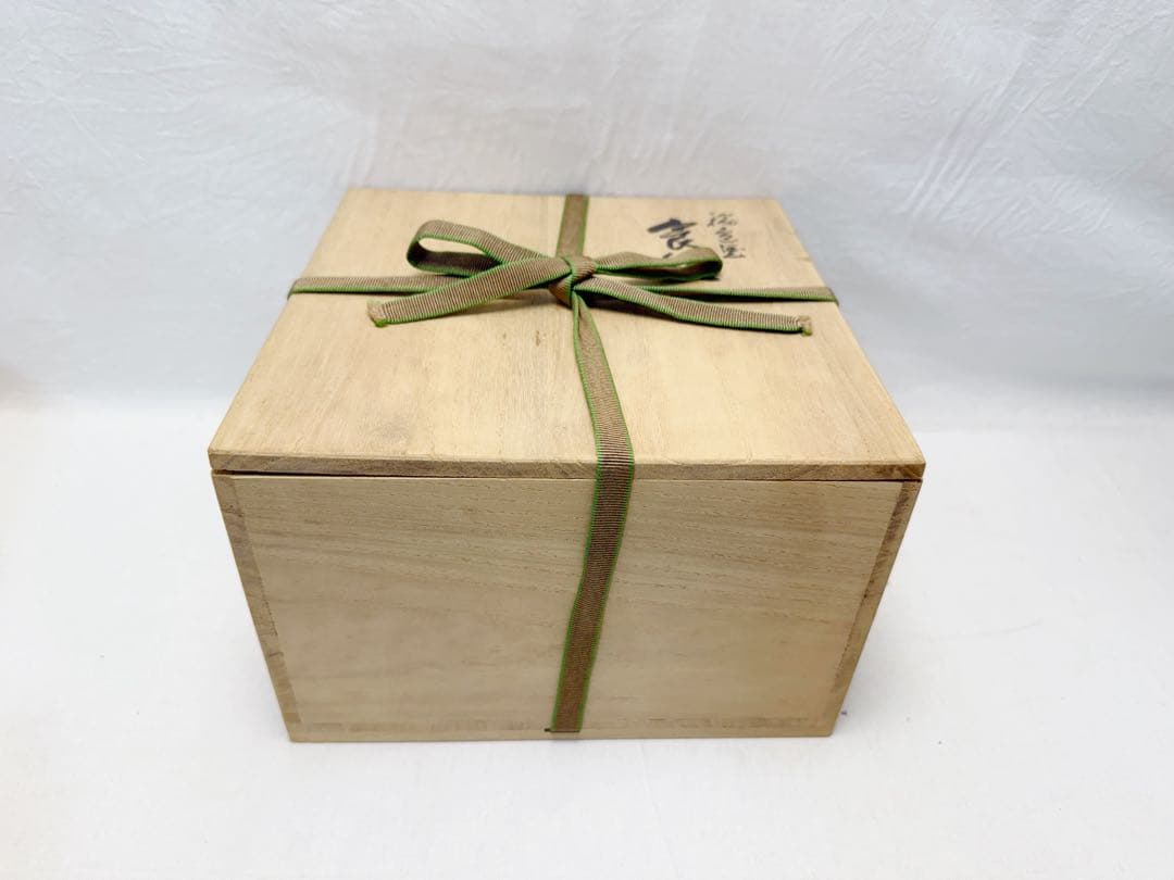 ほぼ未使用 茶道具 漆芸一后一兆作 塗師静峰 輪島塗溜塗 波蒔絵食籠 千筋 刻印