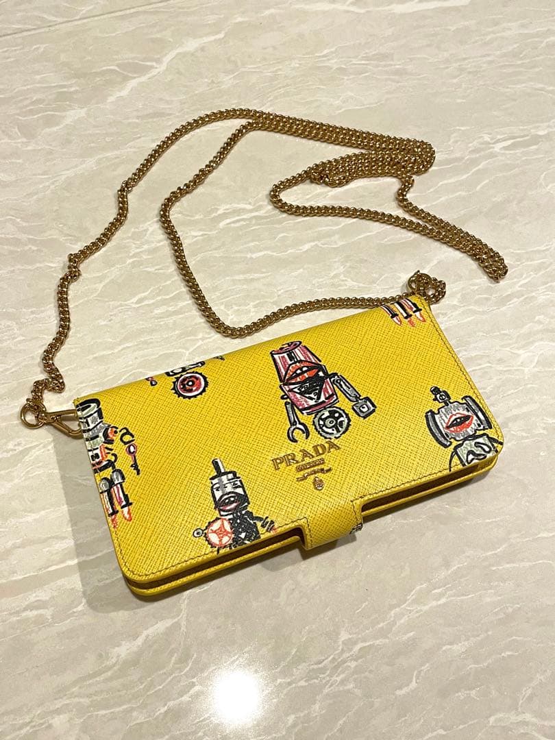 プラダ PRADA iPhone6 plus 手帳型 スマホケース 新品