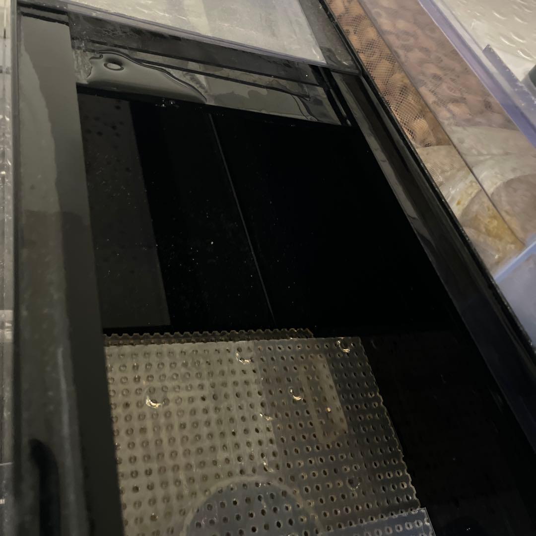 引き取り限定！アクリル水槽、背面、底面白1800✖︎600✖︎600上部濾過