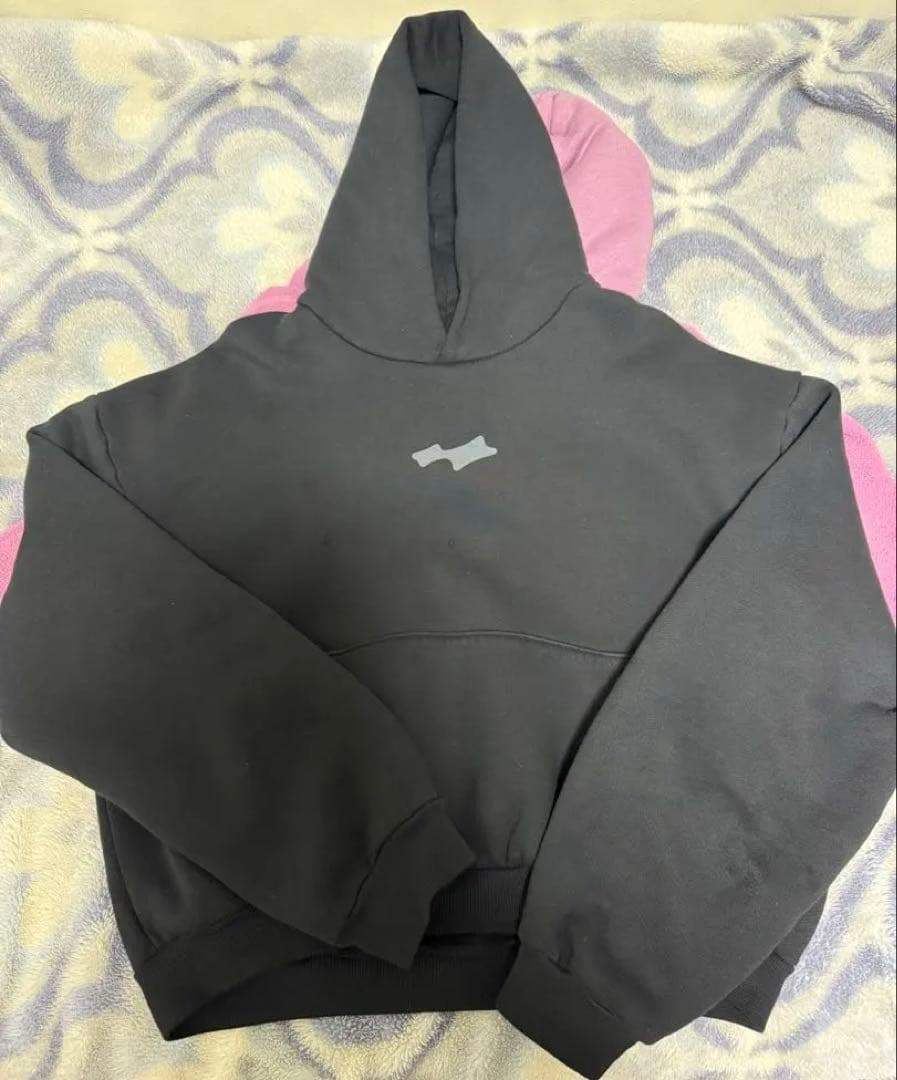 skylrk Tokyo pop up 限定　フーディー　xs