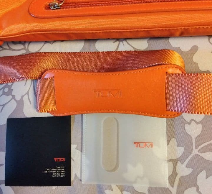 ☆TUMI☆ボストンバッグ☆キャリーバッグの持ち手に通せる☆