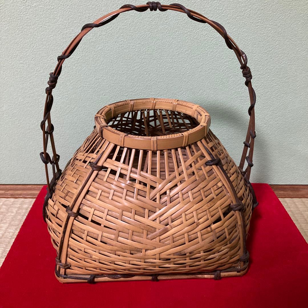 大徳寺435世管長 大綱宗彦自作『竹尺八花入 銘：忍草』