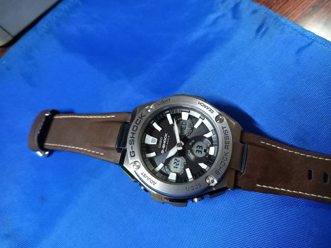 CASIO G-SHOCK 黒 レザーベルト Gstーw130L