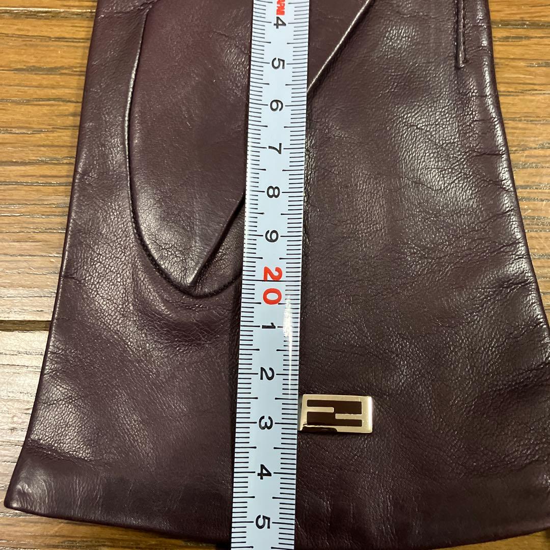 FENDI パープル レザー手袋
