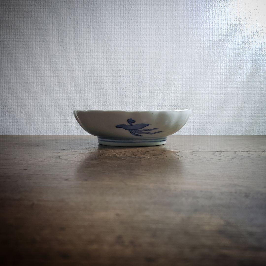 皿 色絵 金彩 牡丹唐草 鶴丸文 二重角富 宝尽くし 桐文花弁縁