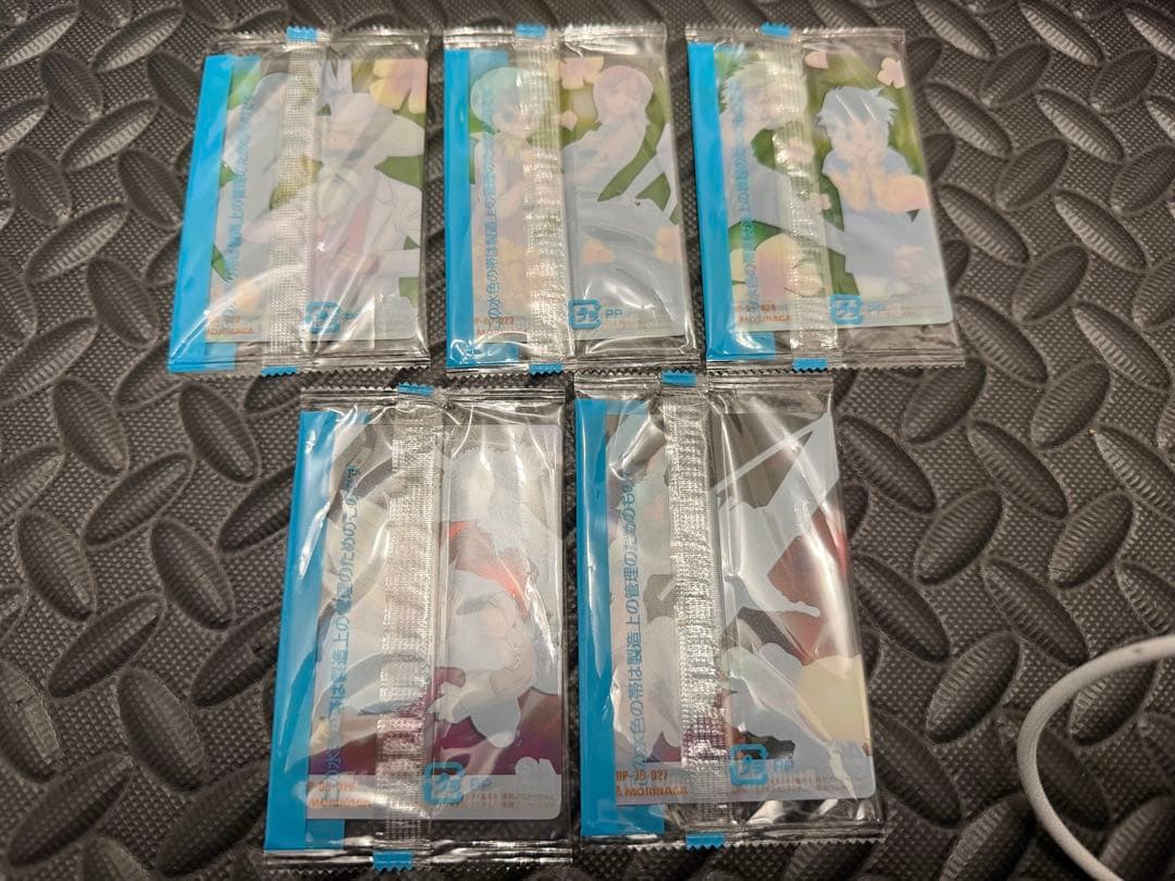 ジャンプ　４０周年記念カード 森永　ドラゴンボール ワンピース　悟空　ルフィ