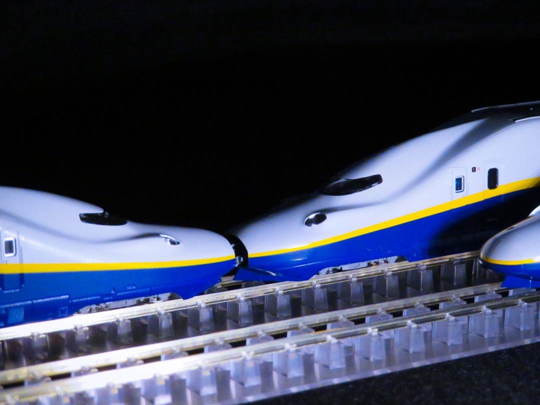 KATO E4系新幹線 Max 8両セット(最新ロット)【新品,未使用品】