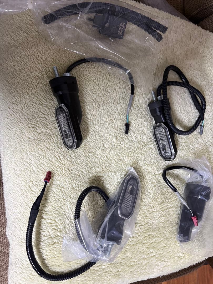 ☆新品未使用☆SUZUKI スズキ LEDターンシグナル GSX-8S - メルカリ