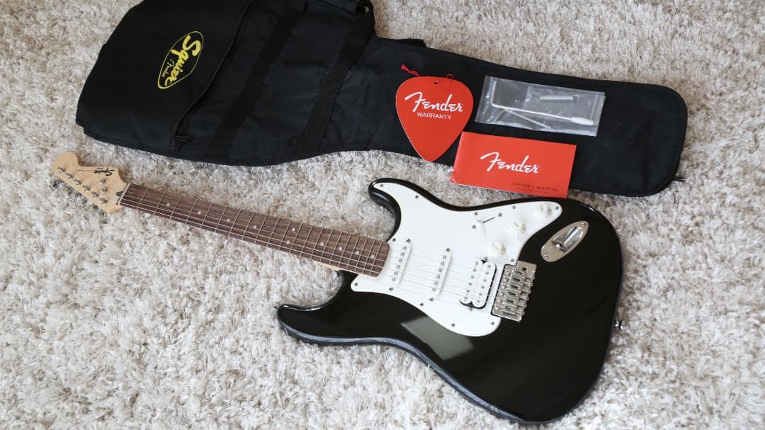 Squier Bullet HSS Stratocaster ブラック　美品 Squier Bullet Stratocaster HSS Hardtail Limited-Edition Electric