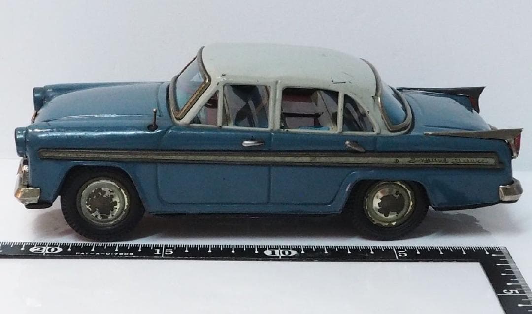 萬代屋【初代プリンス スカイライン ALSID-1水色】当時物ブリキ自動車 箱無