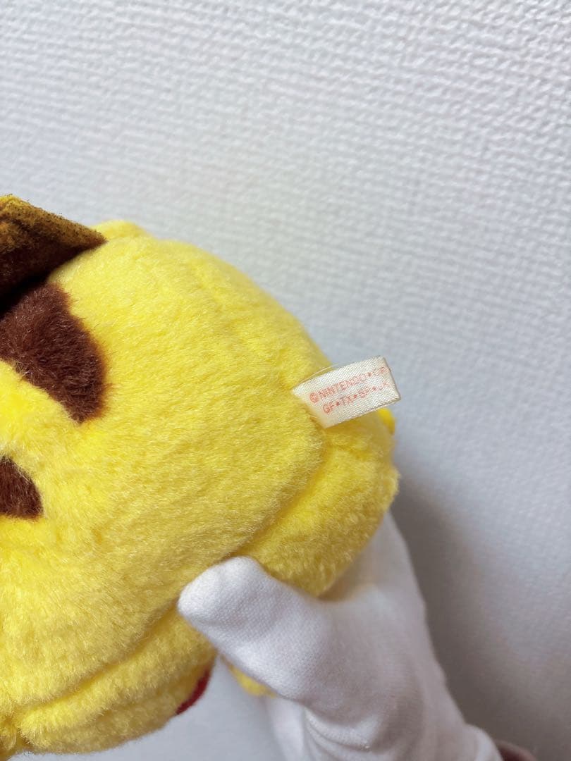 ゆ*ん様 初期 ピカチュウ ぬいぐるみ TOMY