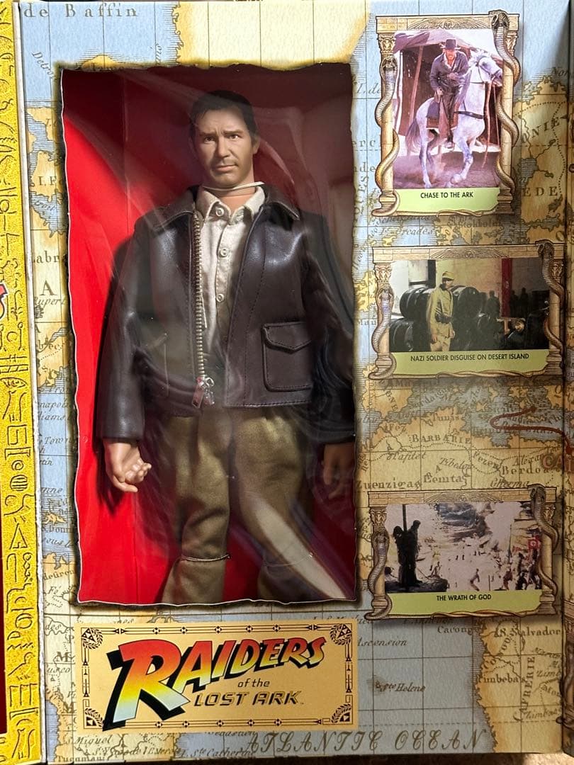 絶版品　トイズマッコイ　インディジョーンズ & アラビアンホース　新品