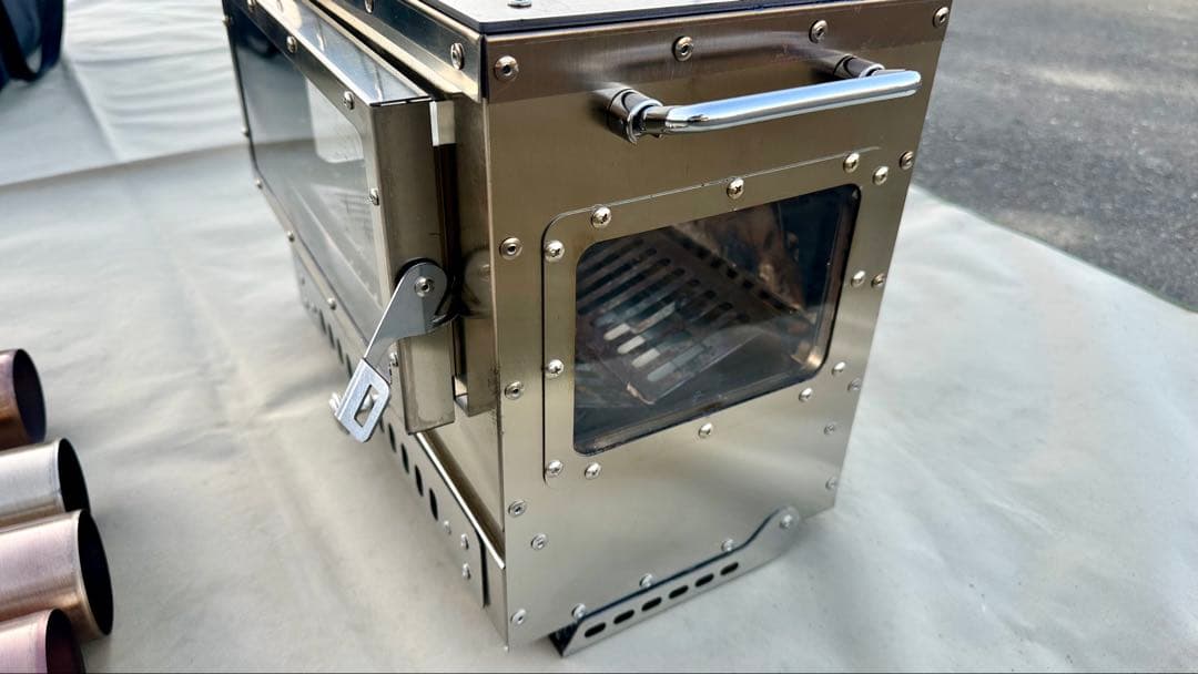 暖炉型 2次燃焼薪ストーブ３面窓ガラス　SOLOTOUR