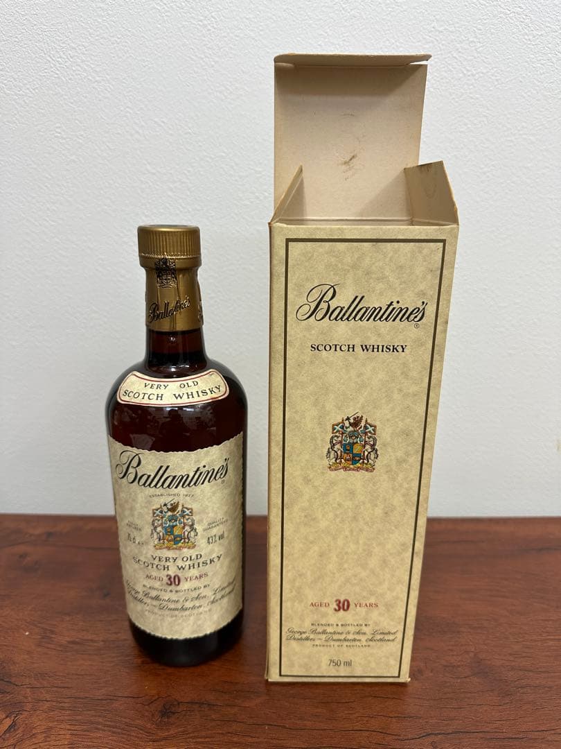 ☆未開栓☆Ballantine's バランタイン 30年 スコッチウイスキー