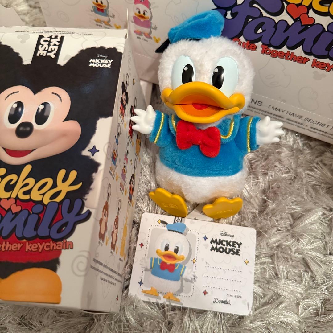POP MART ミッキーファミリー ドナルド - メルカリ