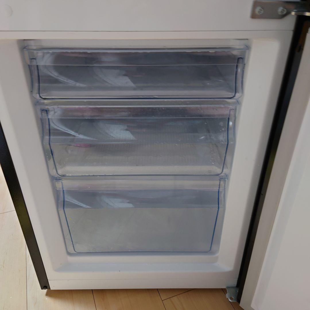 Hisense 2ドア冷蔵庫 黒 HR-D1701B 175L