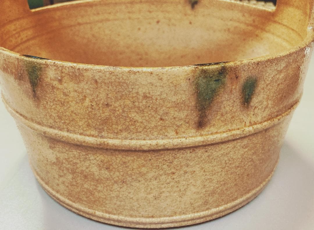 値下げ】黄瀬戸 手桶 水差 蓋付