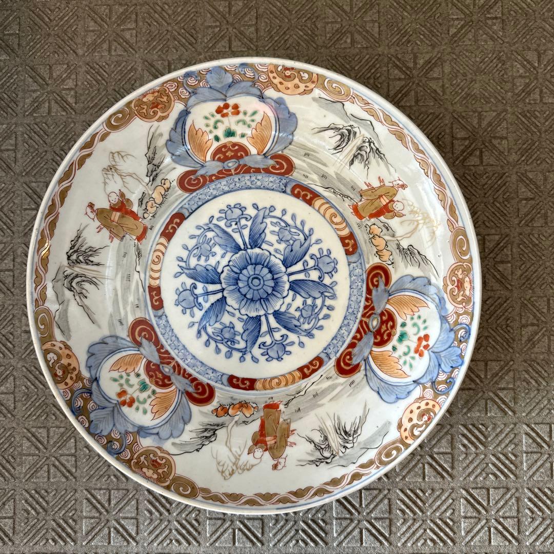 古伊万里、金彩染錦、双仙人、山河図。大皿。箱付き。