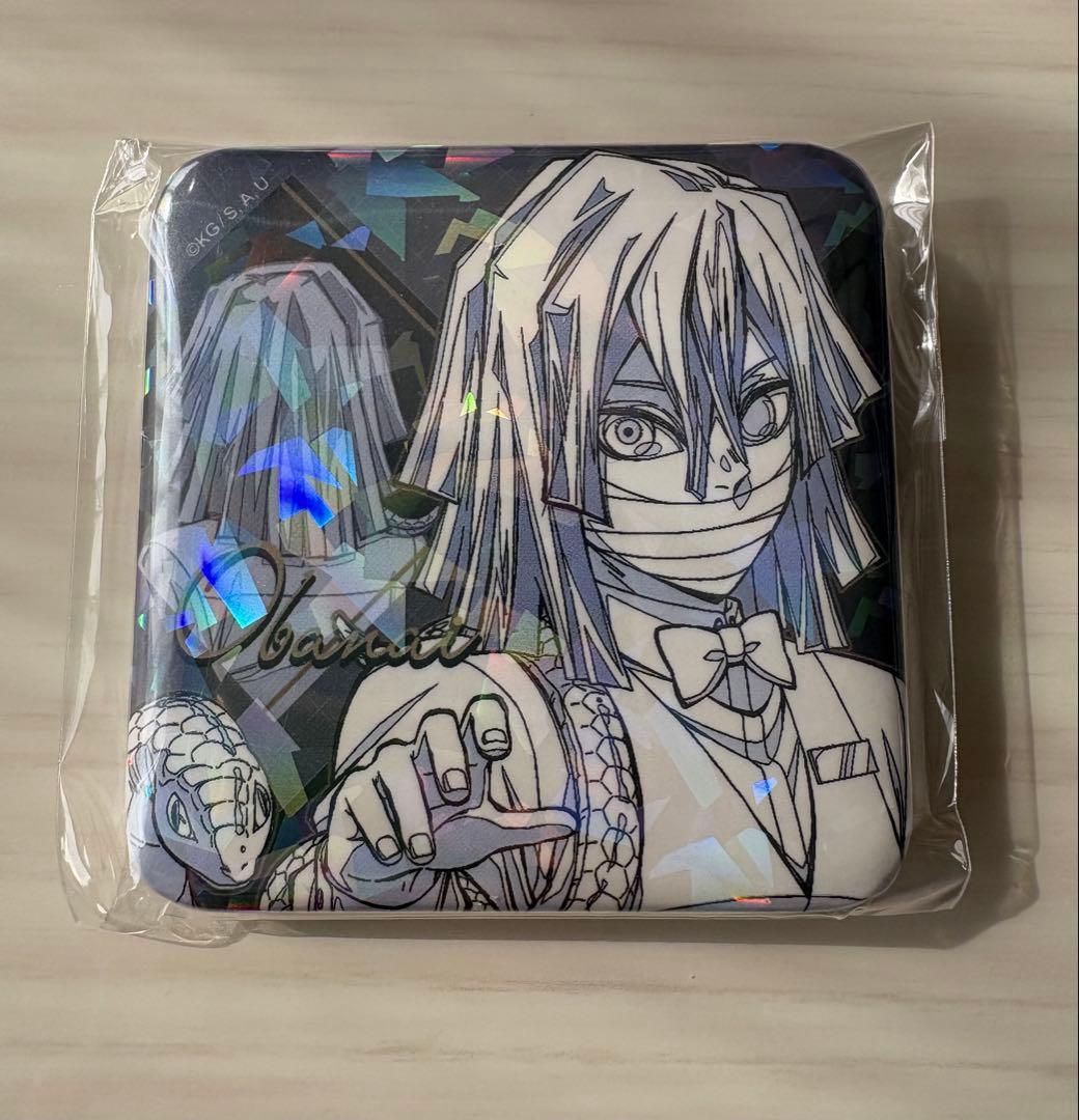 鬼滅の刃 モクテルバー ホログラム缶バッジ 伊黒小芭内 - メルカリ