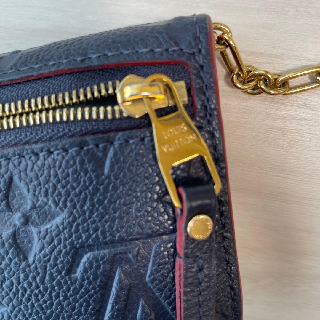 ルイヴィトン ポシェットクレ アンプラント マリーヌルージュ