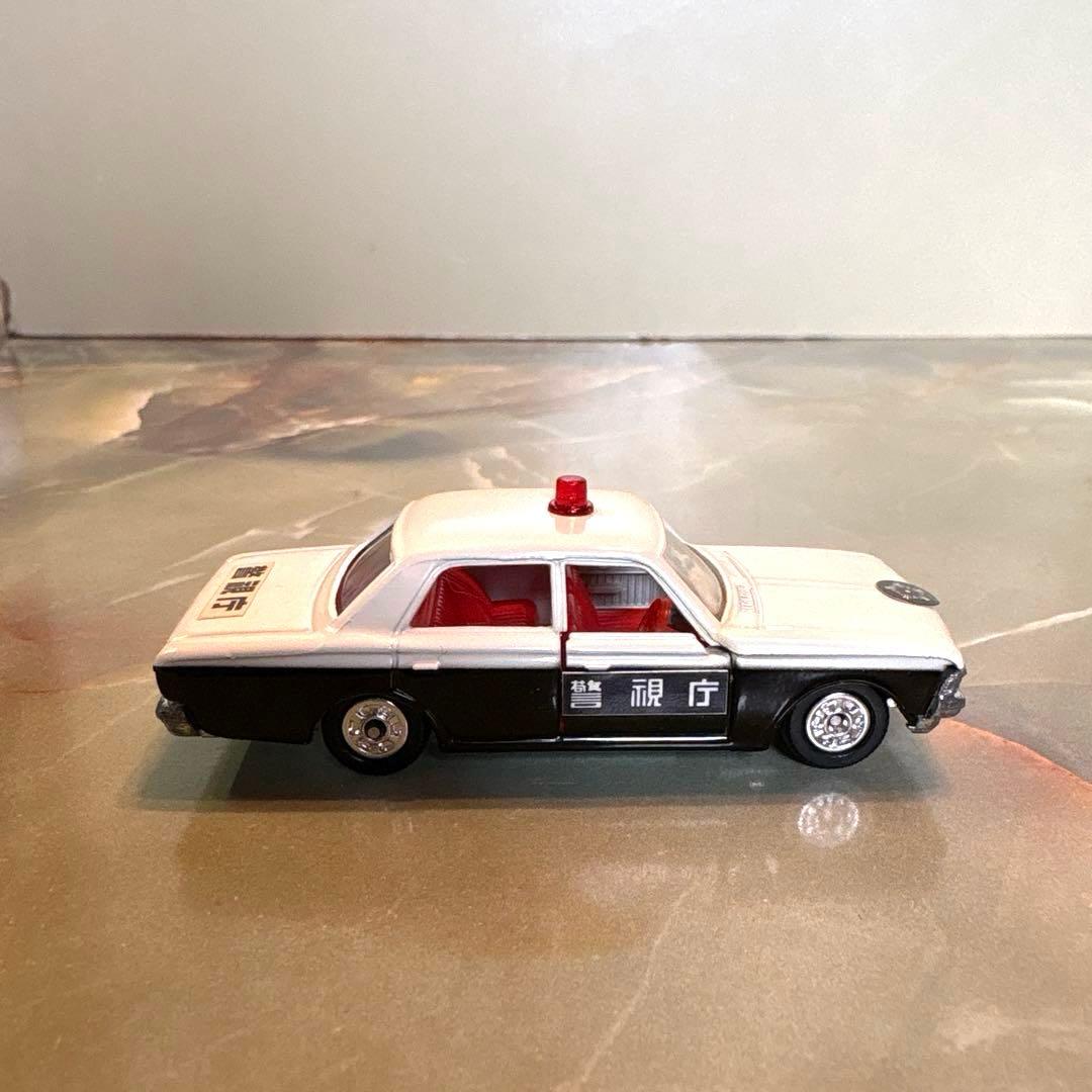 トミカNO.4 トヨタクラウンパトロールカー 黒箱 日本製 1Dホイール