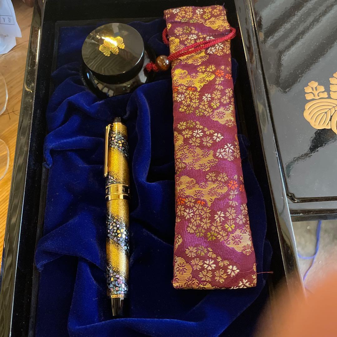 万年筆セット 金色と黒のデザイン　21k 875