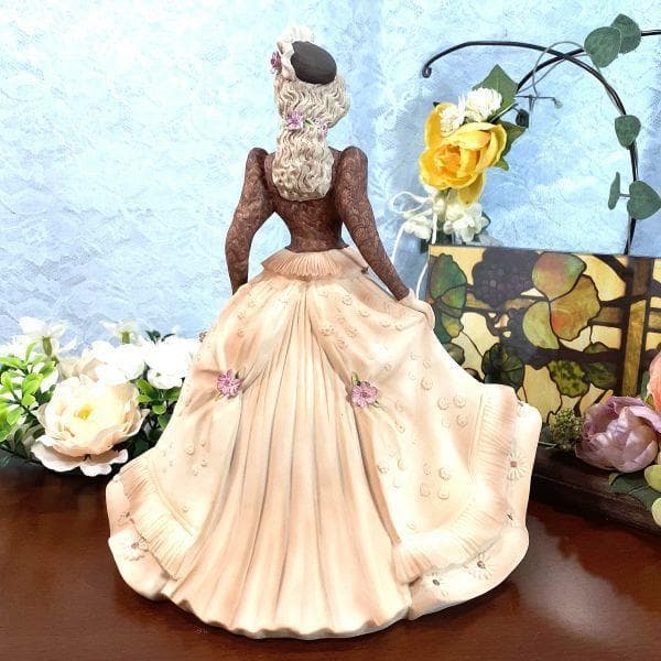 【希少】コールポート セピア色の貴婦人 エレガンス秋の散策  フィギリン人形