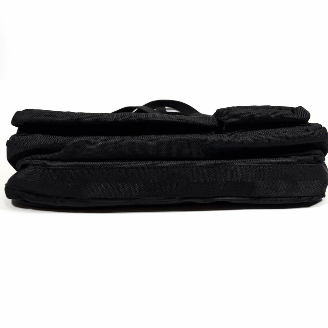 【美品】ブリーフィング　ビジネスバッグ　2way NEO B4 LINER 2層